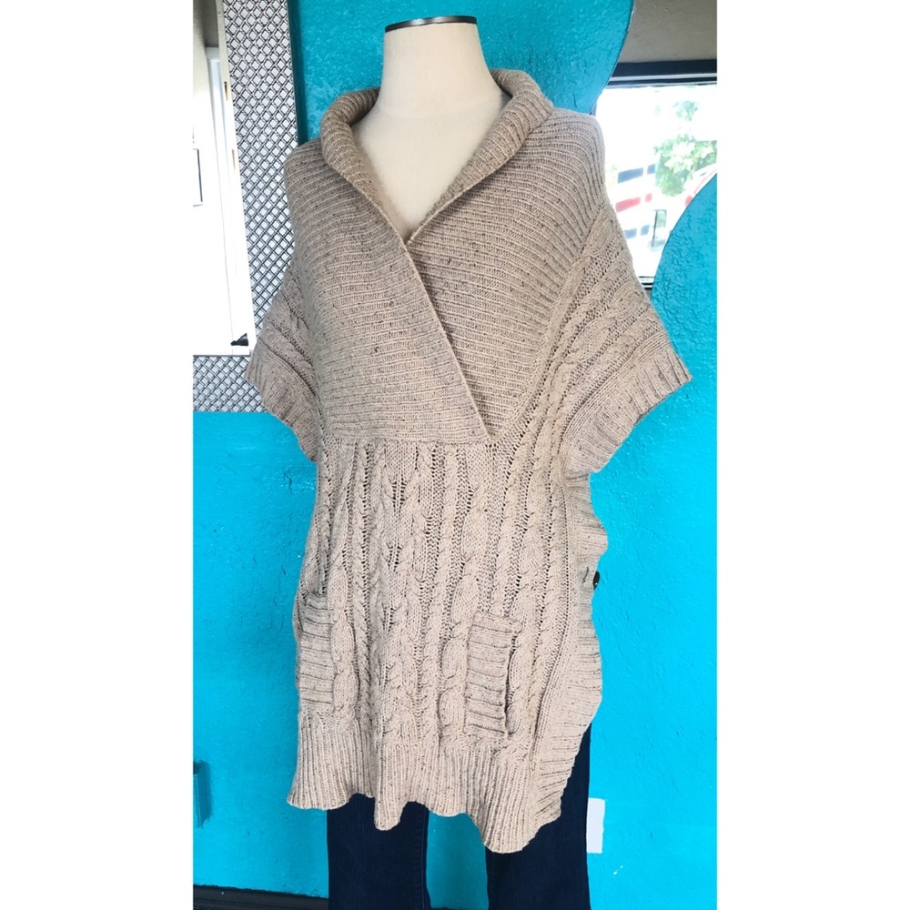 BCBGMaxAzria Sweater